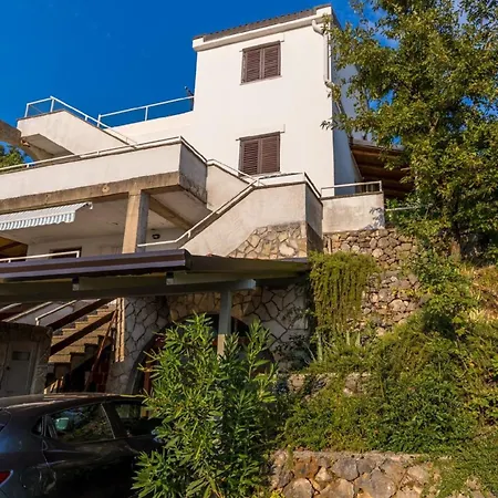 Fuer 3 Personen Ca 30 Qm In Njivice, Kvarner Bucht Krk Apartmán *